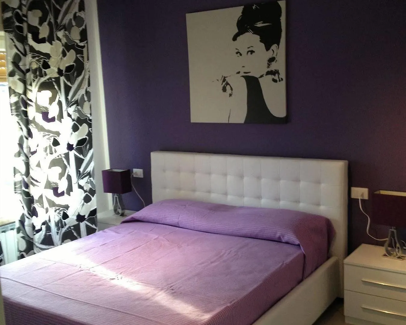 Perla Del Lago Rent Apartments シルミオーネ 0*,  イタリア