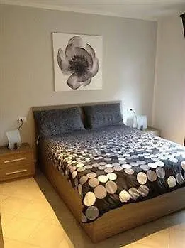 Perla Del Lago Rent Apartments シルミオーネ イタリア