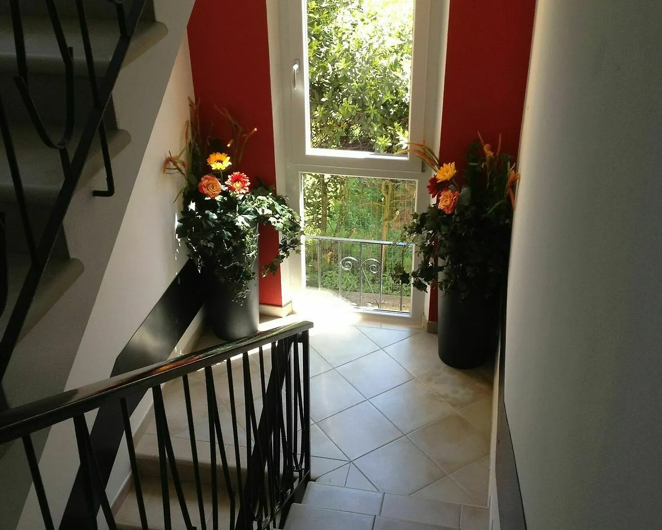 Perla Del Lago Rent Apartments シルミオーネ